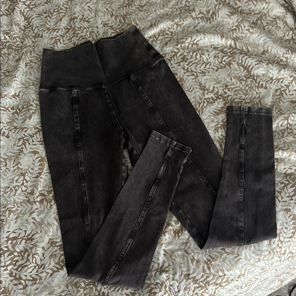 Offline by Aerie Leggings